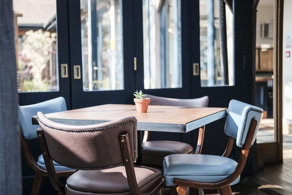 Cromwell Arms Country Pub With Rooms Romsey Luaran gambar