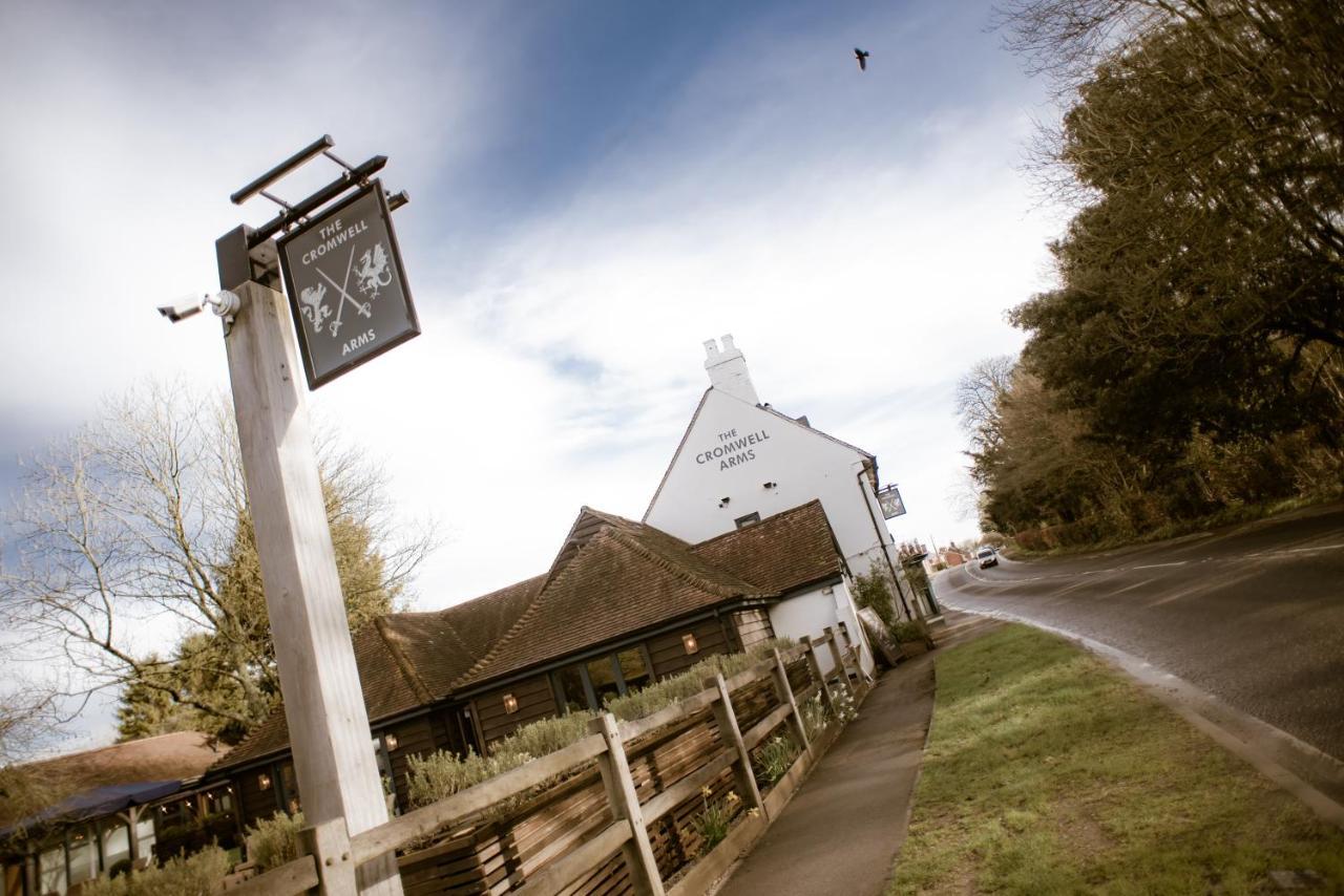 Cromwell Arms Country Pub With Rooms Romsey Luaran gambar