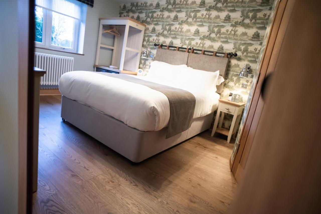 Cromwell Arms Country Pub With Rooms Romsey Luaran gambar