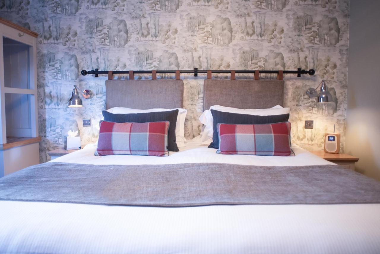 Cromwell Arms Country Pub With Rooms Romsey Luaran gambar